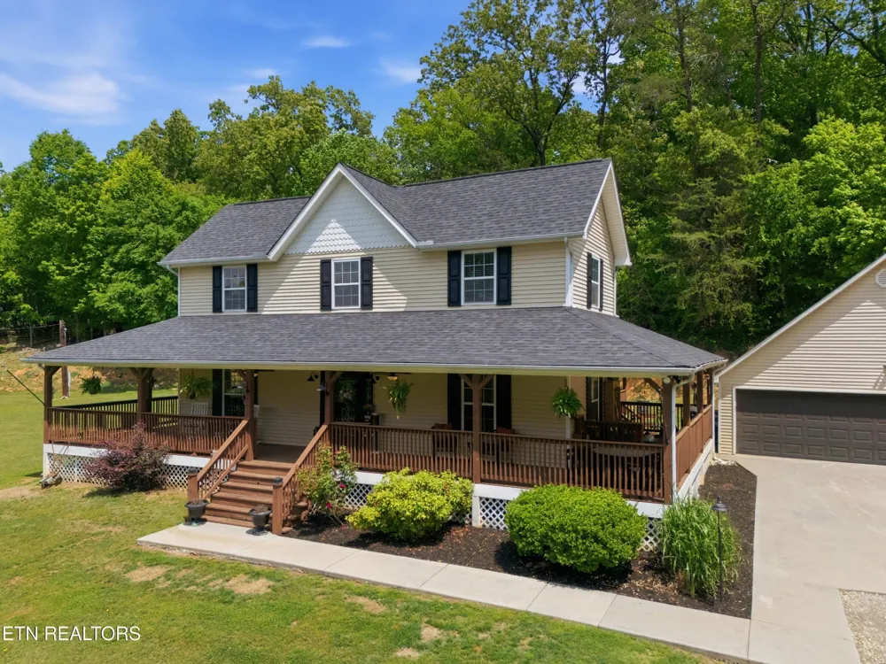 1913 E Union Valley Rd Seymour, TN 37865