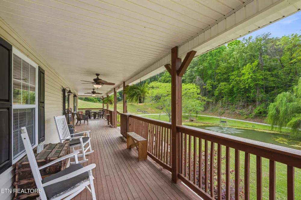 1913 E Union Valley Rd Seymour, TN 37865