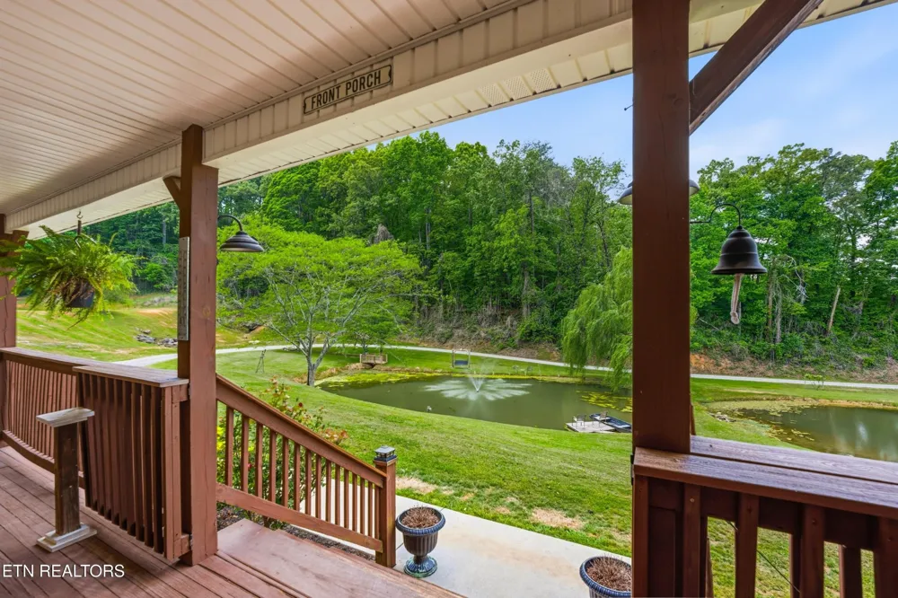 1913 E Union Valley Rd Seymour, TN 37865