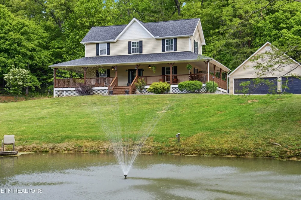 1913 E Union Valley Rd Seymour, TN 37865