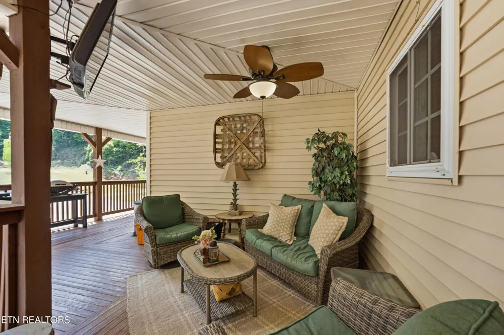 1913 E Union Valley Rd Seymour, TN 37865