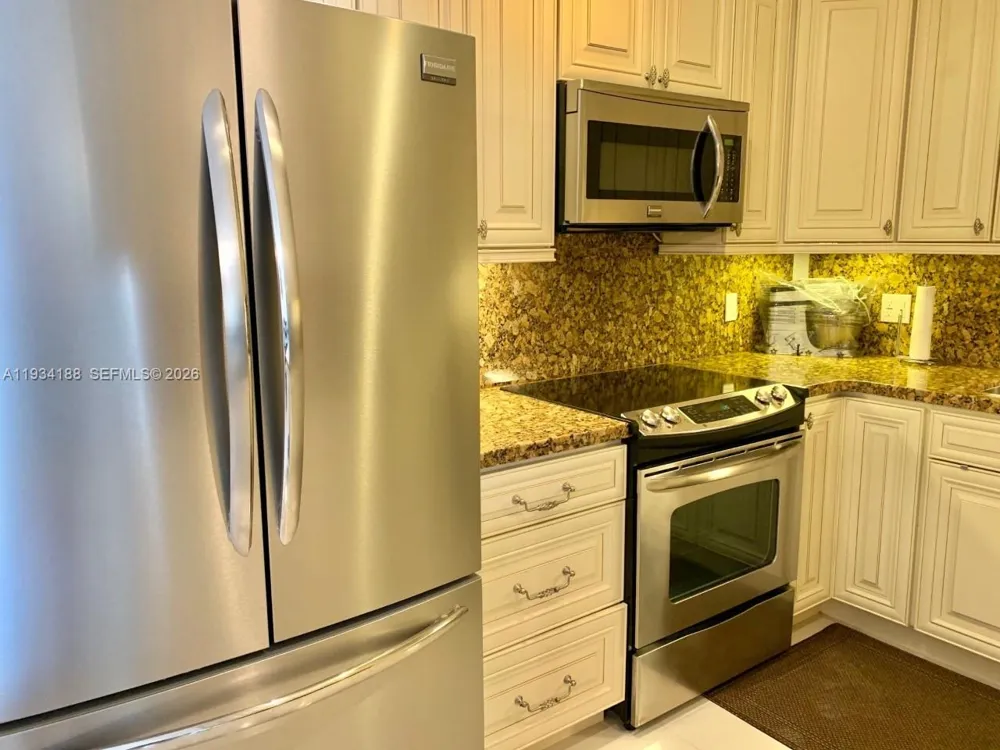 1985 S Ocean Dr #3C Hallandale Beach, FL 33009