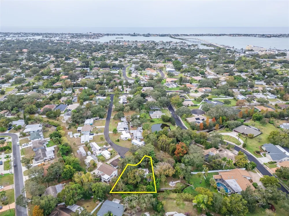 2605 BRAE BURN DRIVE Largo, FL 33770