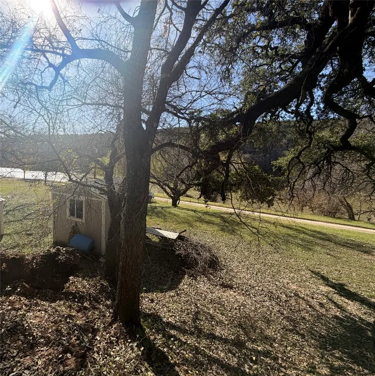 151 North River Road Lampasas, TX 76550