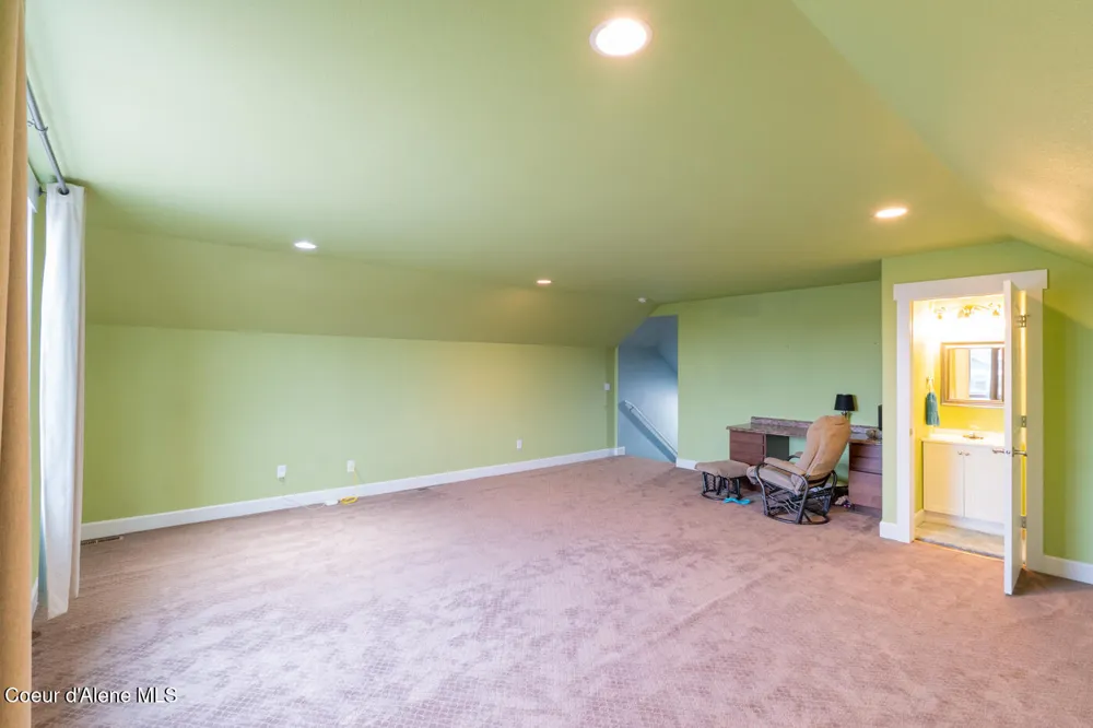 14071 PRISTINE CIRCLE Rathdrum, ID 83858