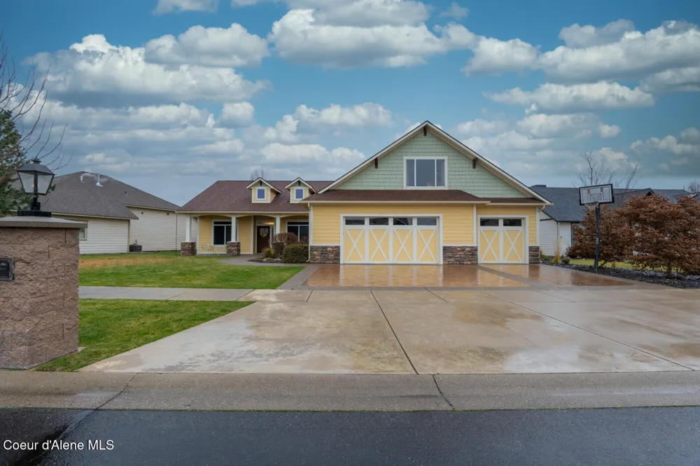 14071 PRISTINE CIRCLE Rathdrum, ID 83858