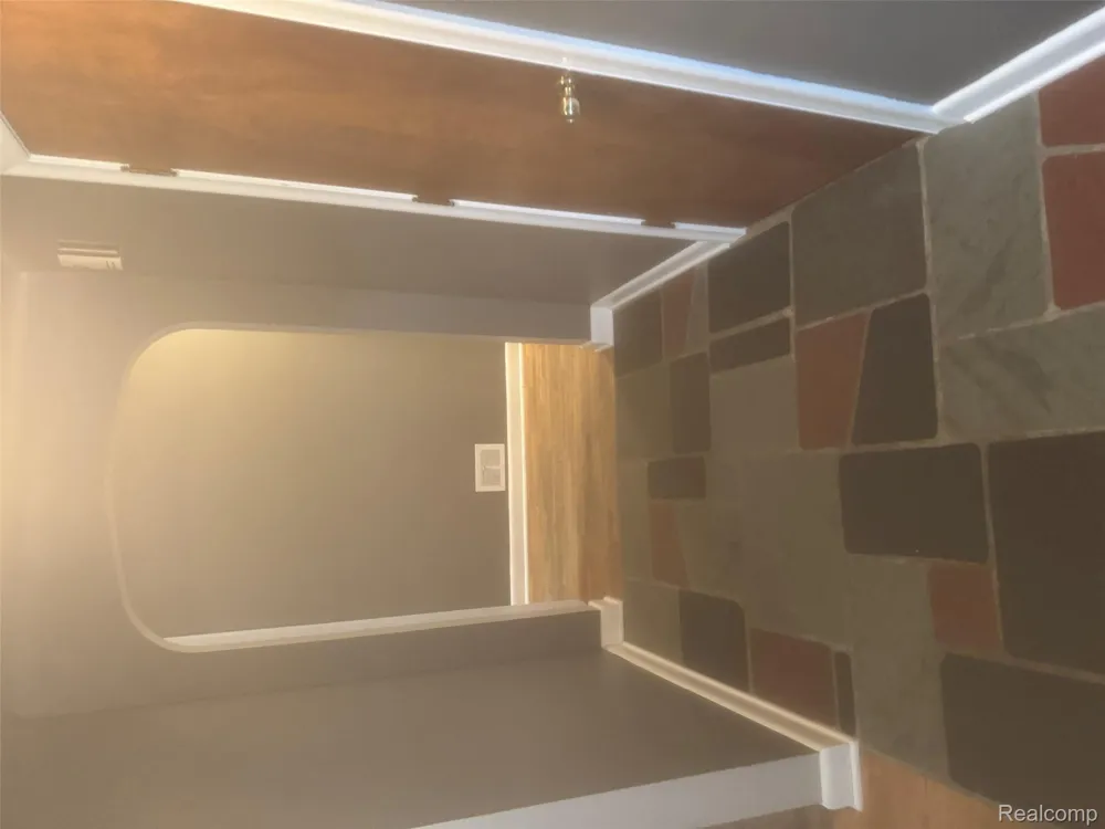 401 Richard Avenue Lansing City, MI 48917
