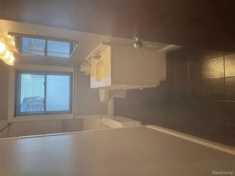 401 Richard Avenue Lansing City, MI 48917