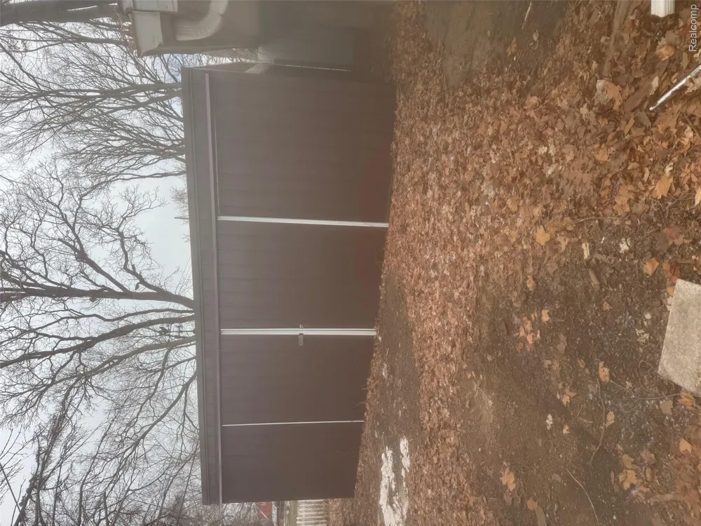 401 Richard Avenue Lansing City, MI 48917