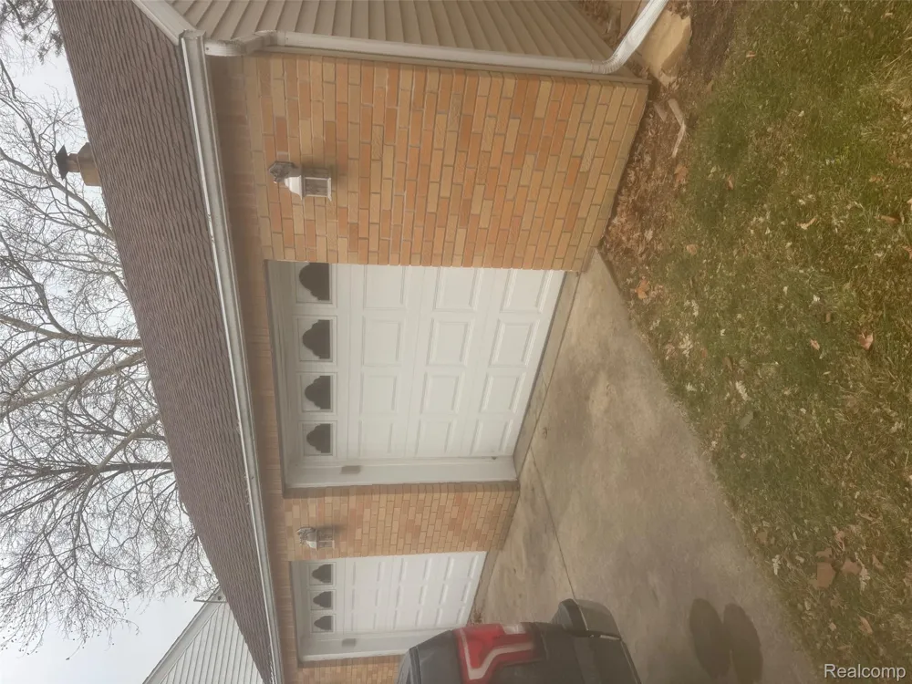 401 Richard Avenue Lansing City, MI 48917