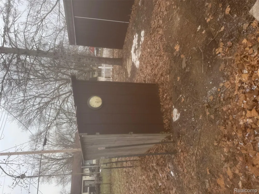 401 Richard Avenue Lansing City, MI 48917