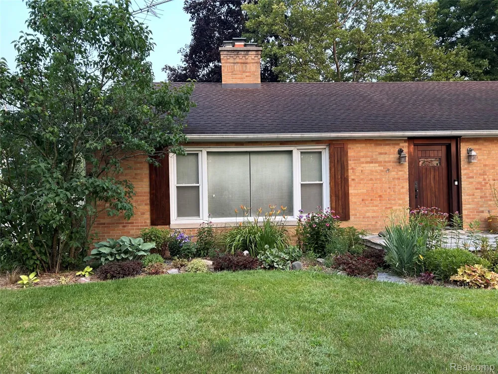 401 Richard Avenue Lansing City, MI 48917