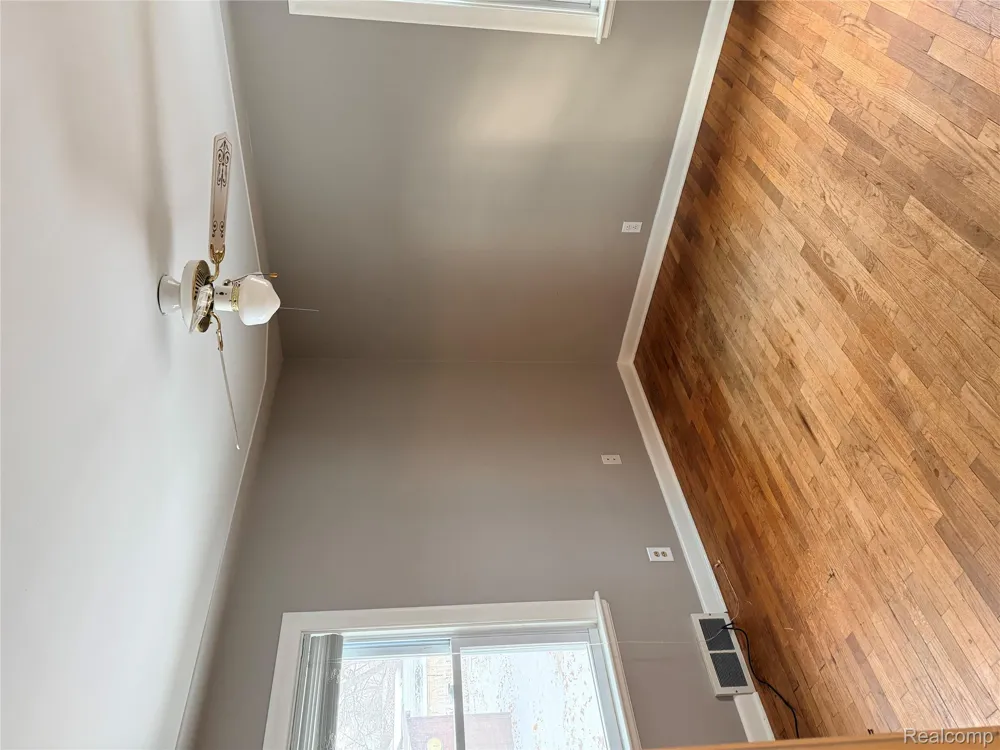 401 Richard Avenue Lansing City, MI 48917