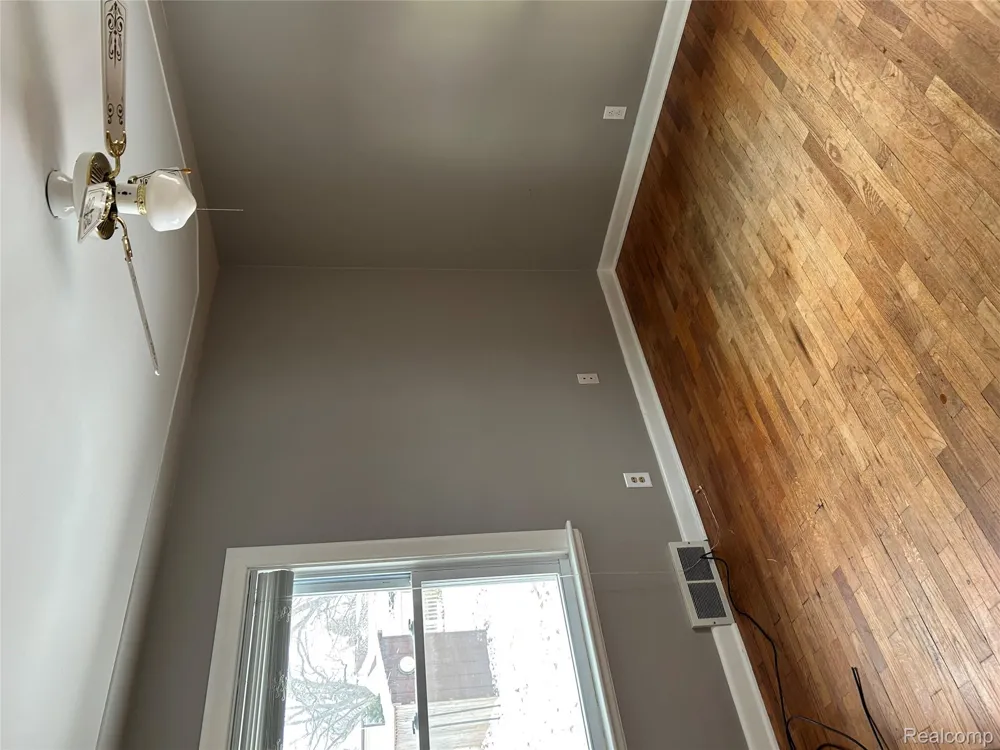 401 Richard Avenue Lansing City, MI 48917