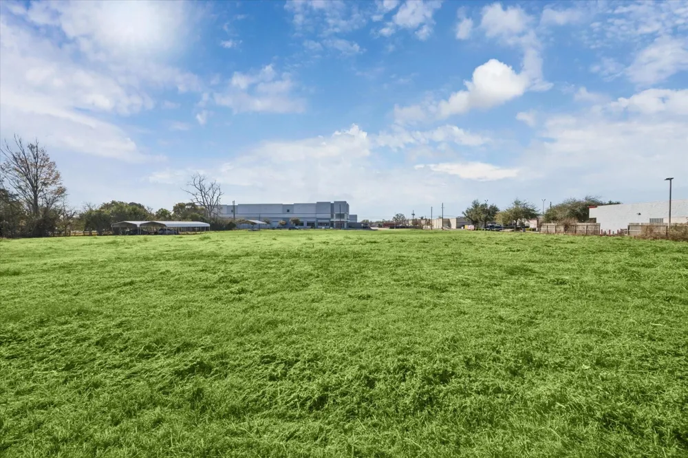4205 Pasadena Boulevard Pasadena, TX 77503