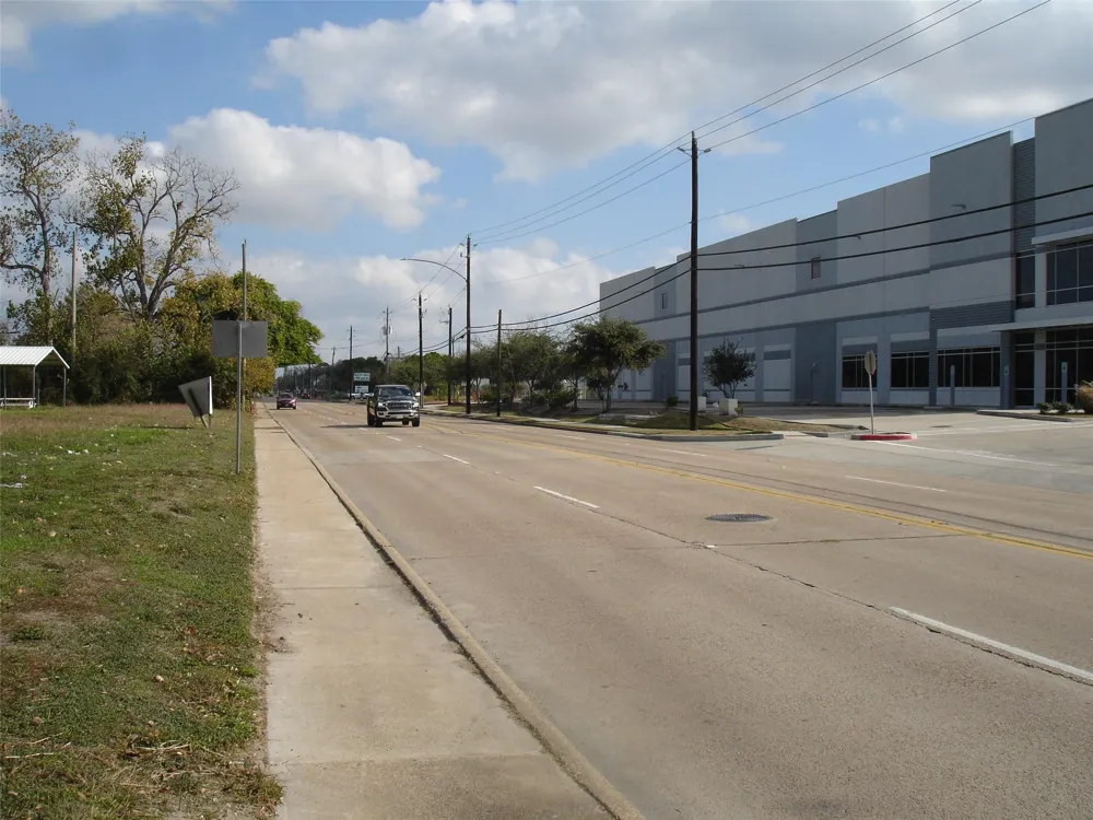 4205 Pasadena Boulevard Pasadena, TX 77503