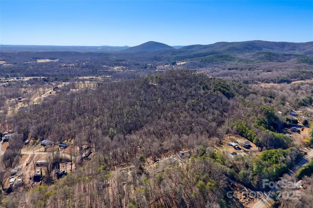 6950 Rhodhiss Road Connelly Springs, NC 28612