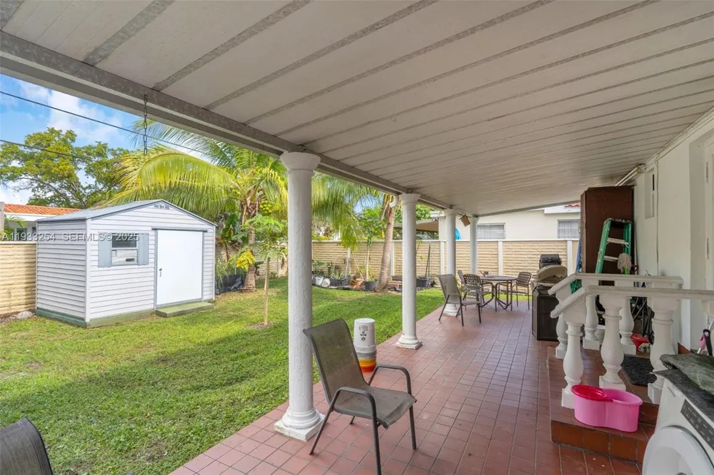 5931 SW 14th St West Miami, FL 33144