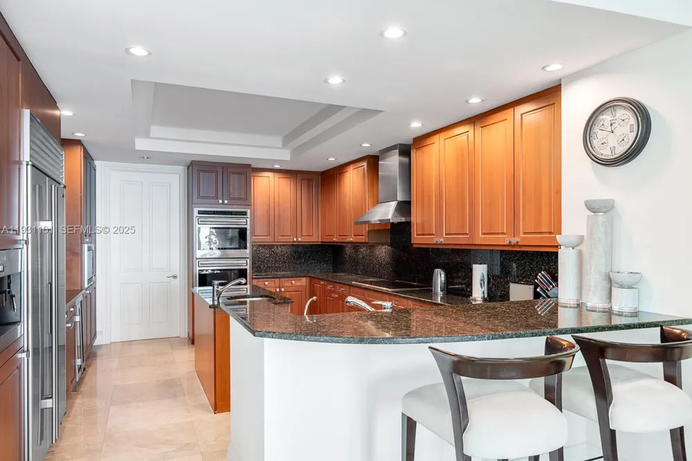 10295 Collins Ave #803 Bal Harbour, FL 33154