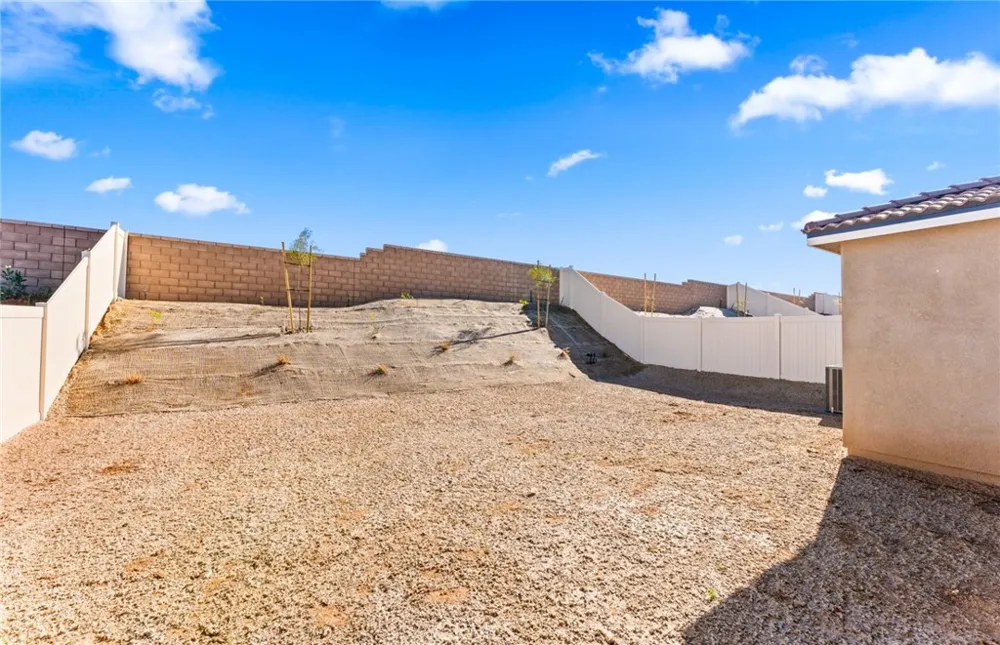 25381 Violane Drive Menifee, CA 92585