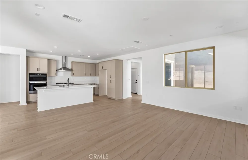 25381 Violane Drive Menifee, CA 92585