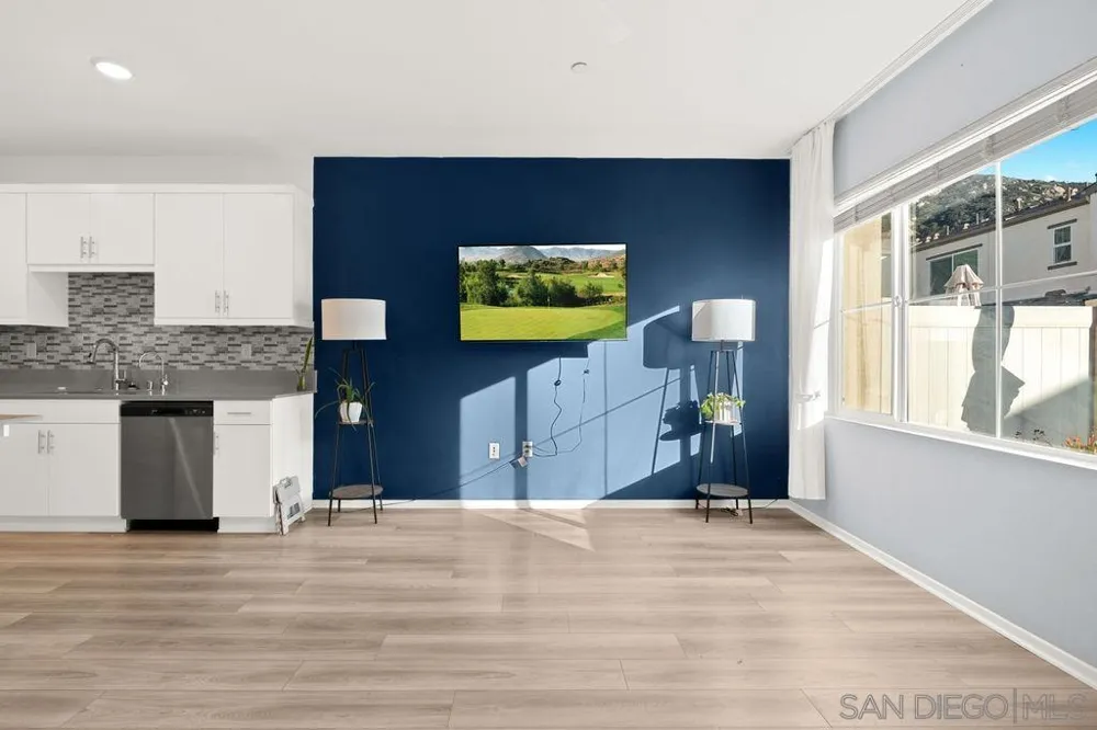 347 Sweet Pl Fallbrook, CA 92028