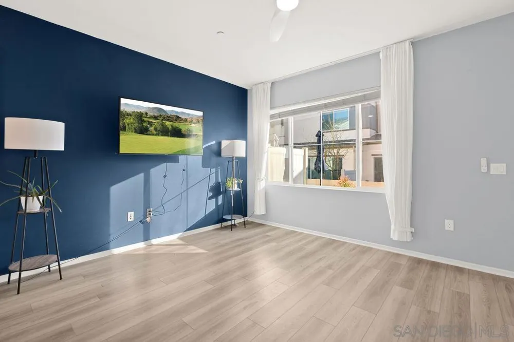 347 Sweet Pl Fallbrook, CA 92028