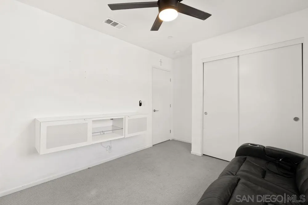 347 Sweet Pl Fallbrook, CA 92028