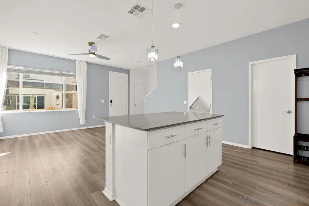 347 Sweet Pl Fallbrook, CA 92028