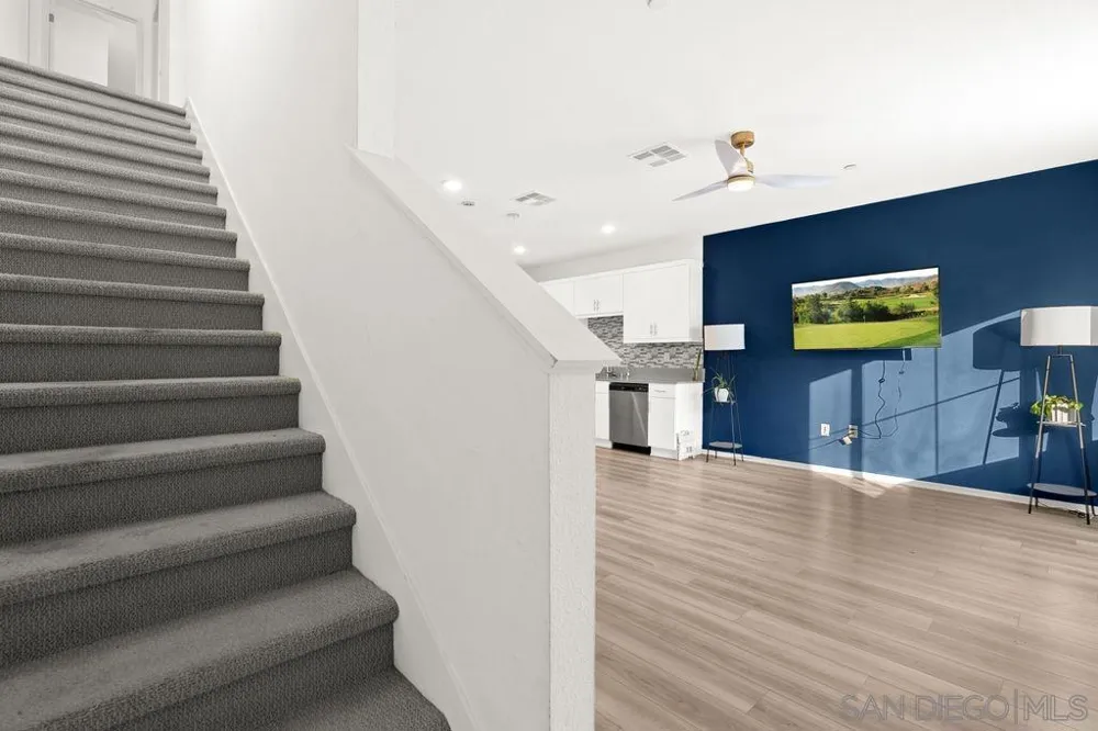 347 Sweet Pl Fallbrook, CA 92028