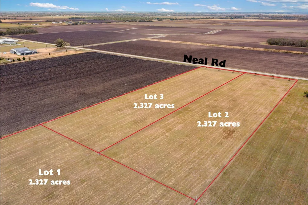 3 Neal Rd Beasley, TX 77417