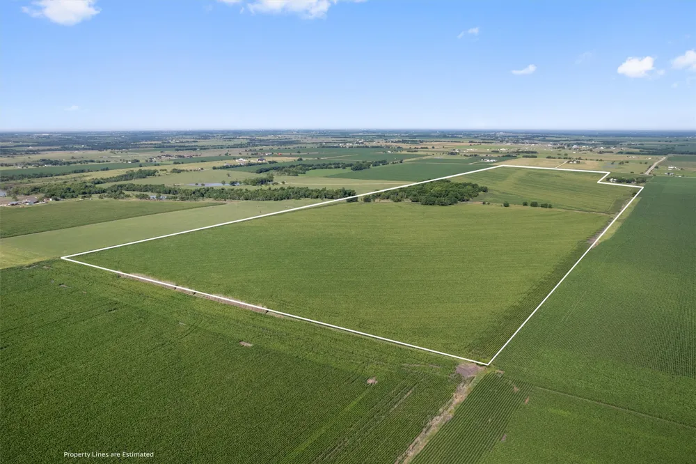 1701 County Road 424 Taylor, TX 76574