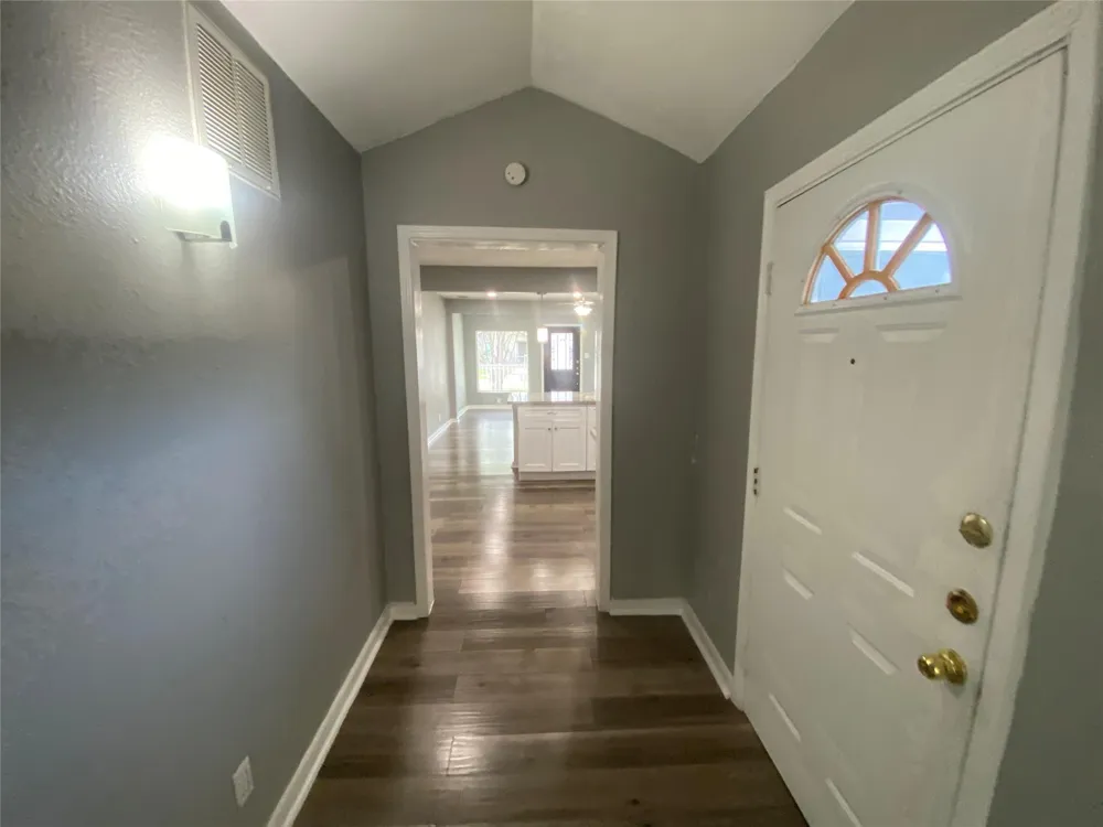 7619 Ilex Street Houston, TX 77012