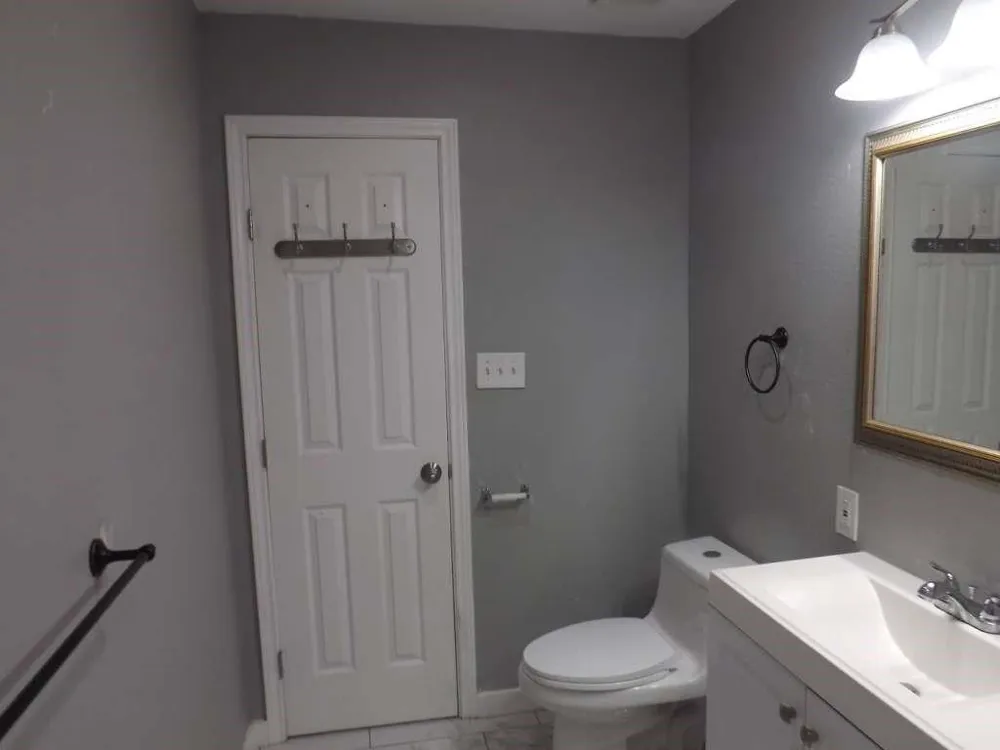 7619 Ilex Street Houston, TX 77012