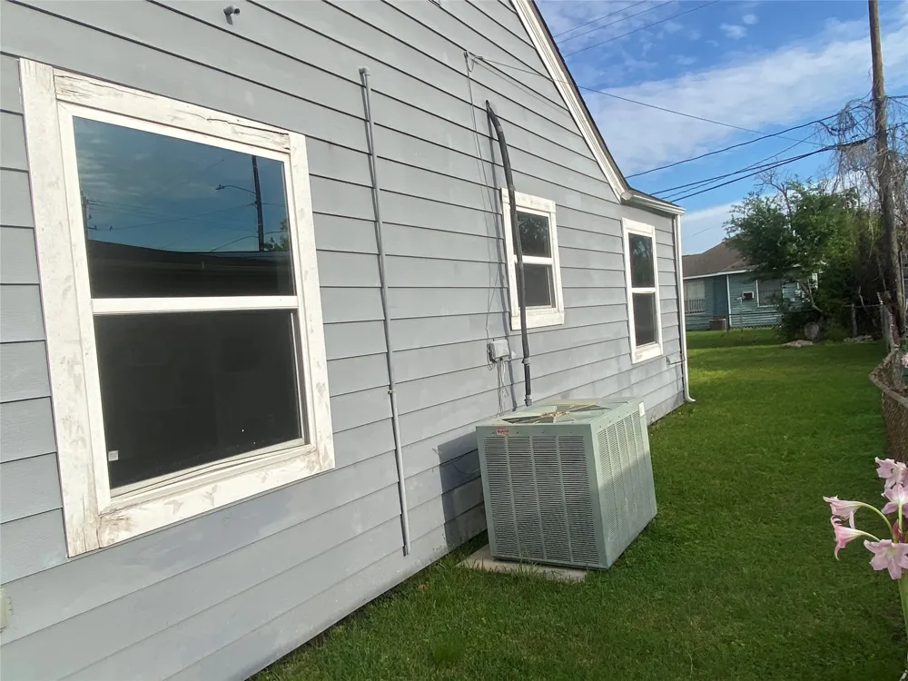 7619 Ilex Street Houston, TX 77012