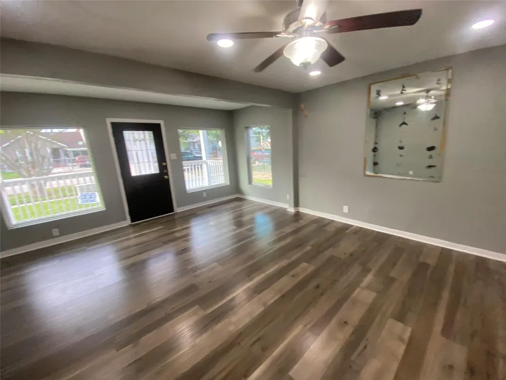 7619 Ilex Street Houston, TX 77012