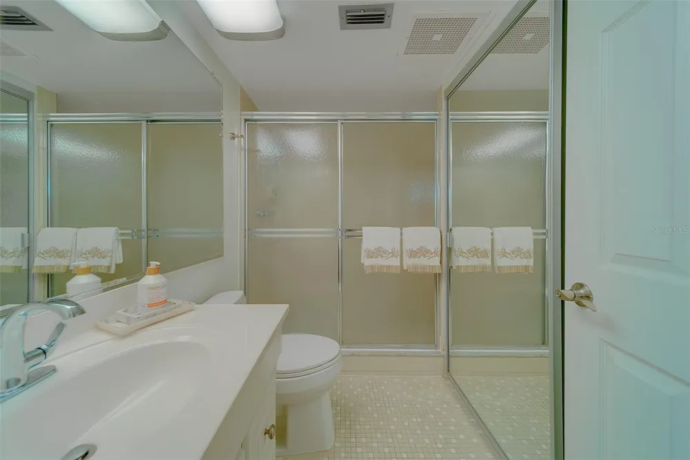 17900 GULF BOULEVARD #1B Redington Shores, FL 33708