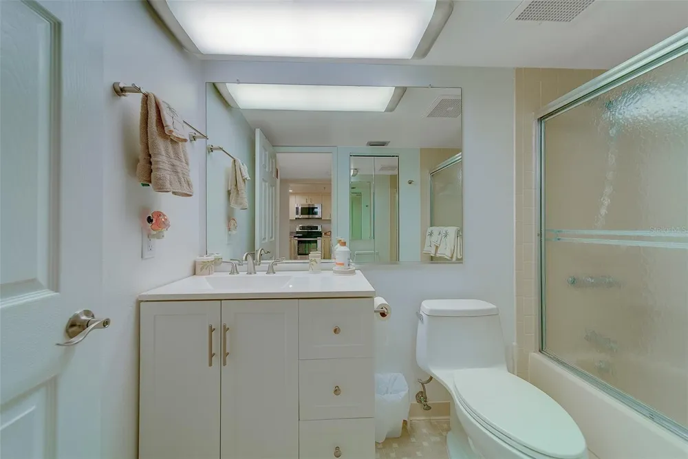 17900 GULF BOULEVARD #1B Redington Shores, FL 33708