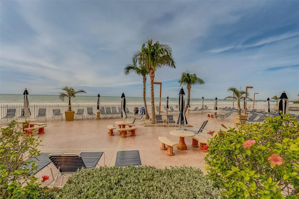 17900 GULF BOULEVARD #1B Redington Shores, FL 33708