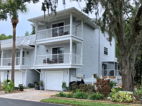 2015 VISTA DEL SOL CIRCLE #108