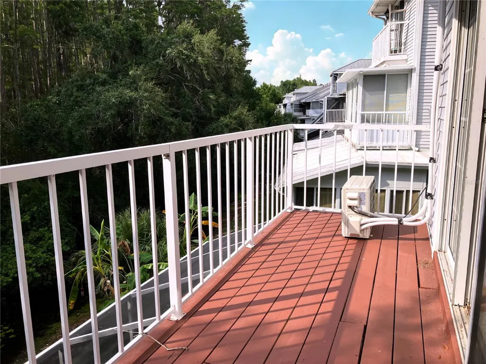 2015 VISTA DEL SOL CIRCLE #108 Lutz, FL 33558
