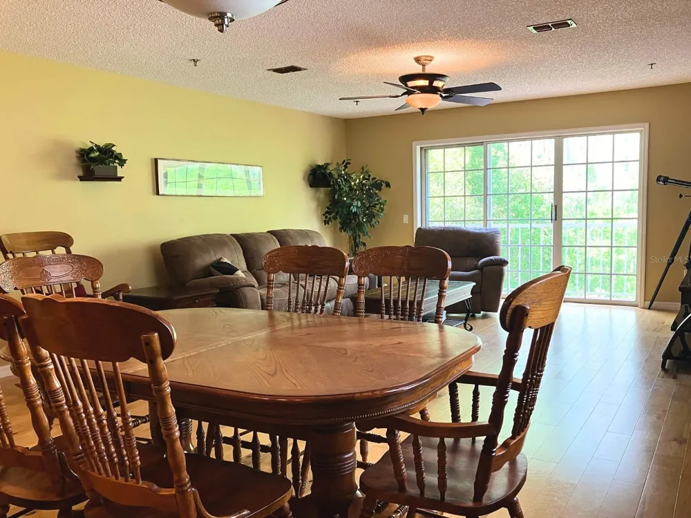 2015 VISTA DEL SOL CIRCLE #108 Lutz, FL 33558