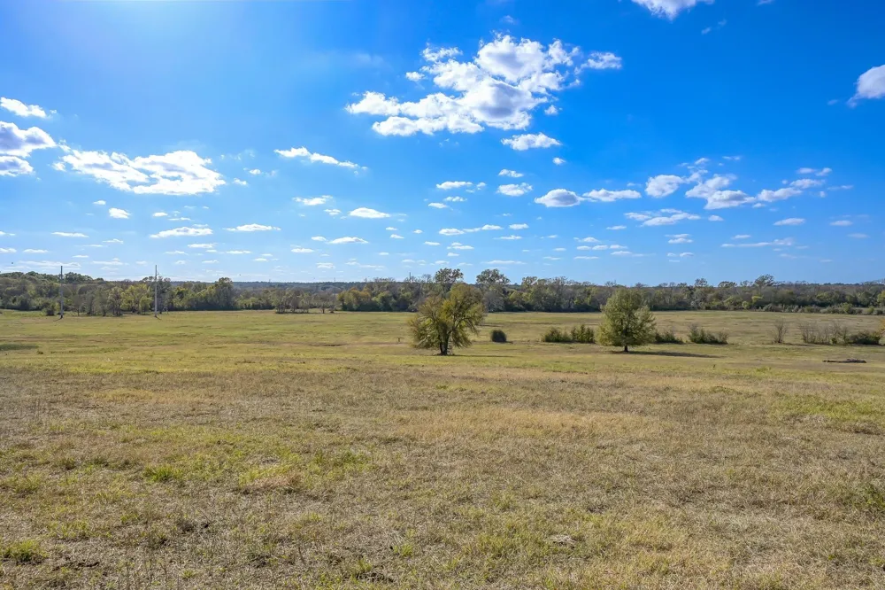 125 Spring Branch Road Montgomery, TX 77316