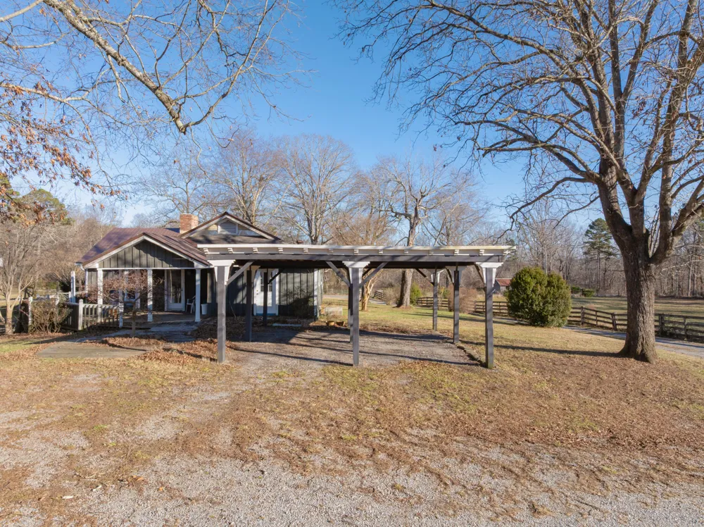 698 Payne Chapel Road Lookout Mountain, GA 30750