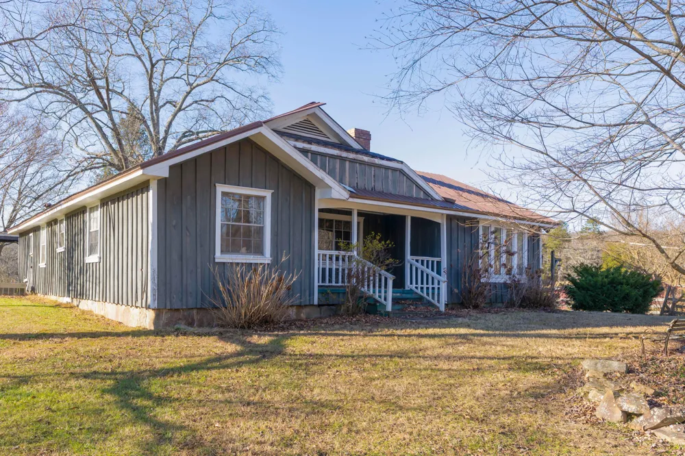 698 Payne Chapel Road Lookout Mountain, GA 30750