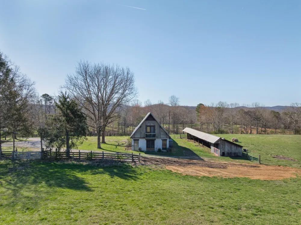 698 Payne Chapel Road Lookout Mountain, GA 30750
