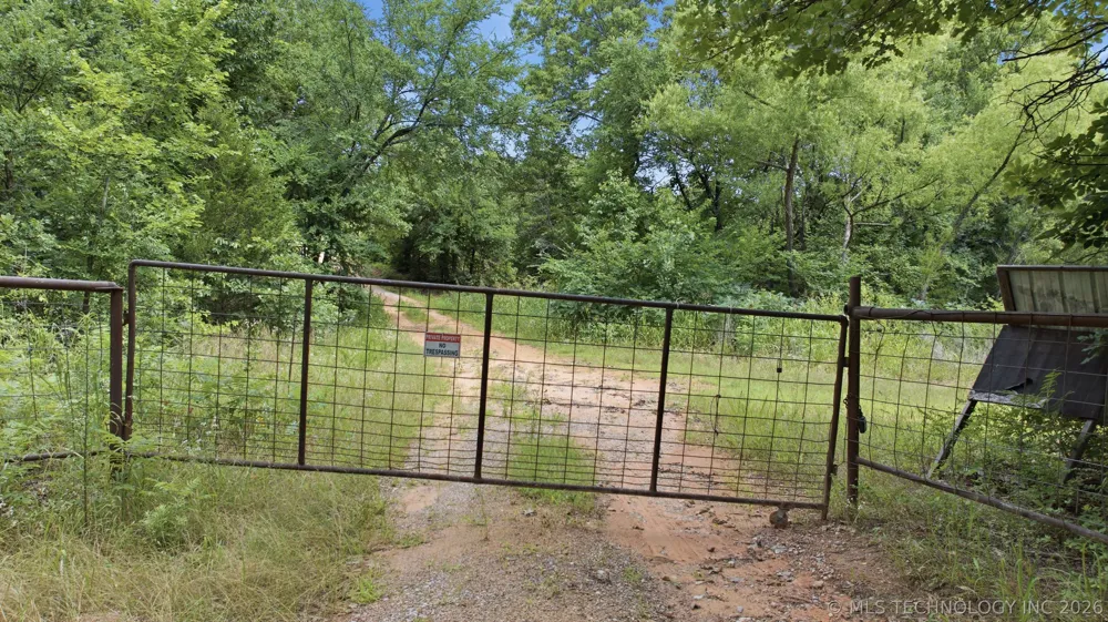 368100 E 1010 ROAD Boley, OK 74829