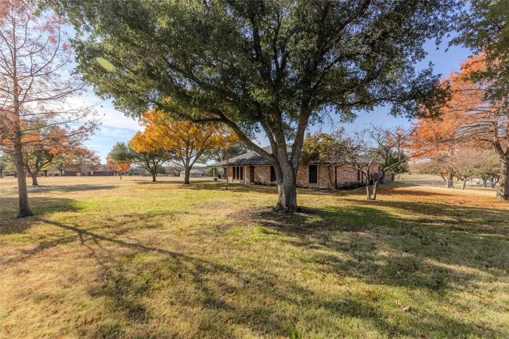 803 Westshore Drive St Paul, TX 75098