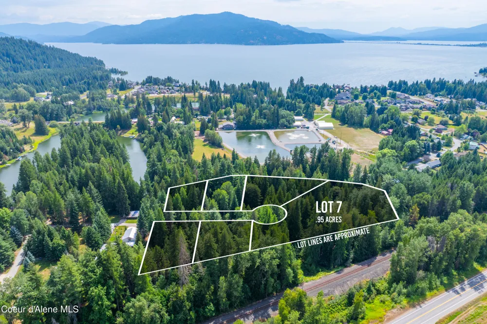 Lot 7 Hidden Harbor Ln Sandpoint, ID 83864