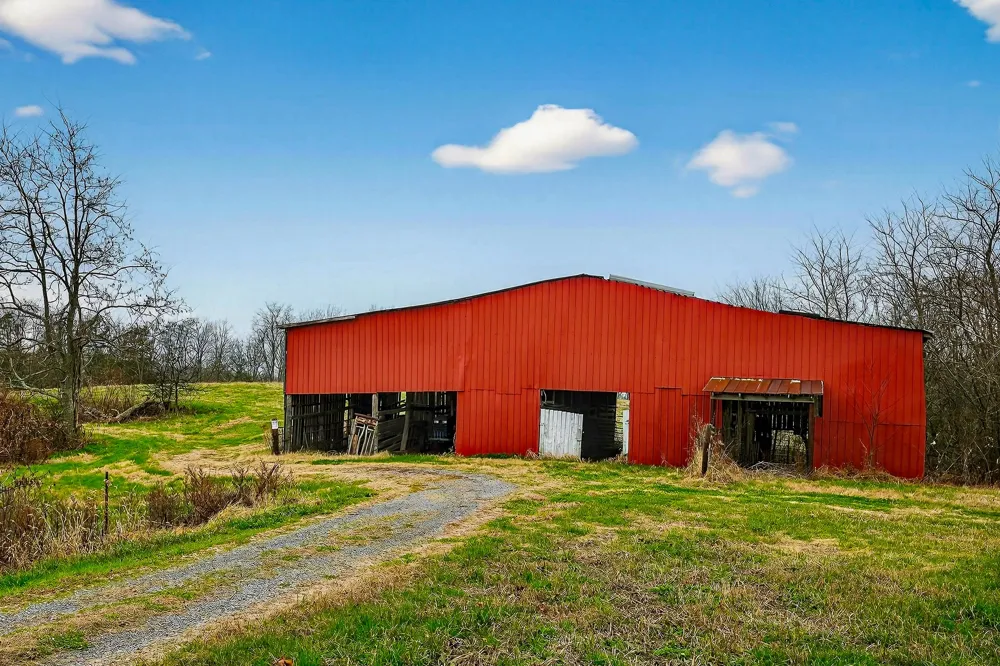2578 Pea Ridge Rd Liberty, TN 37095